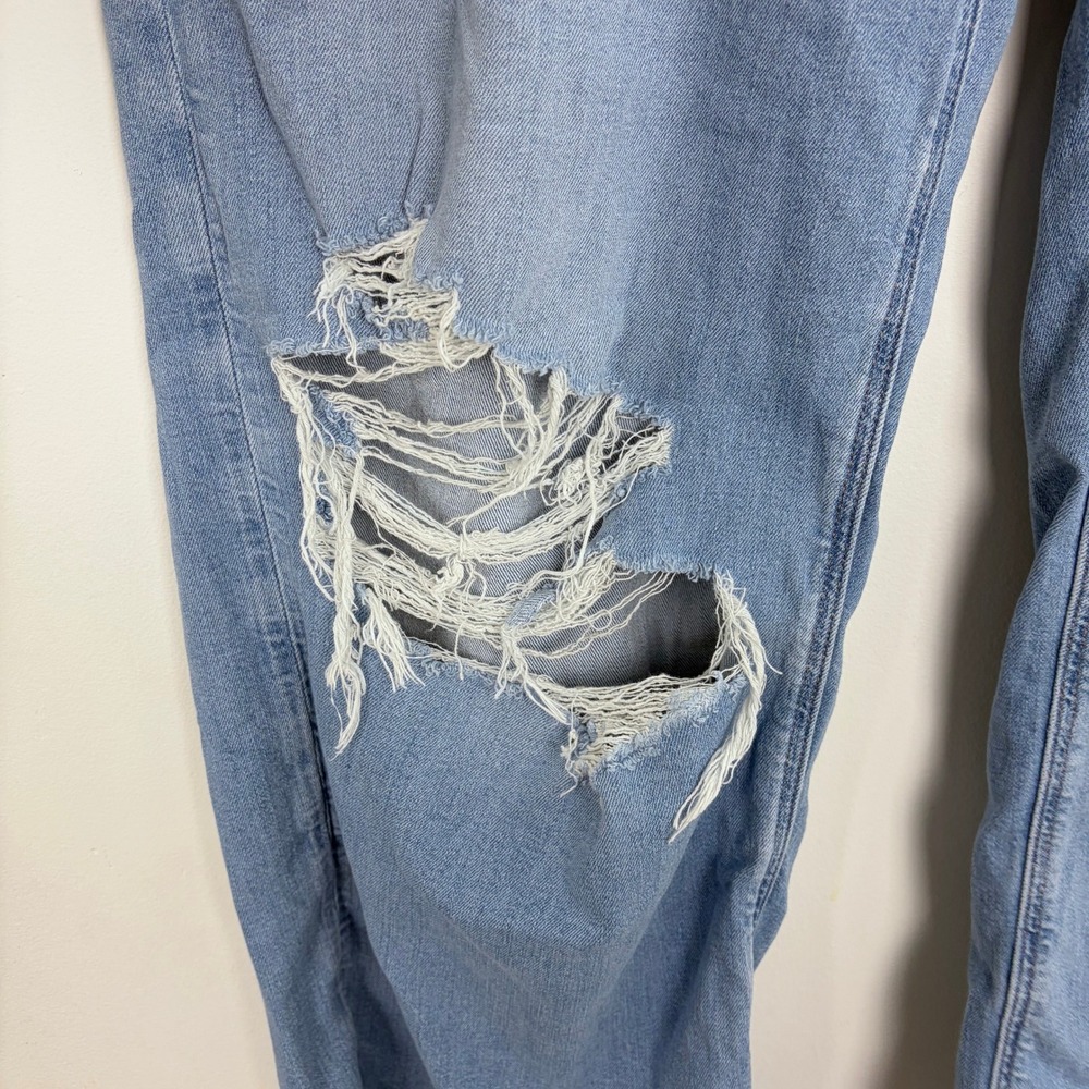 American Eagle Stretch Low-Rise Baggy Wide Leg Jean Light Wash Size 14 Regular - Picture 6 of 10